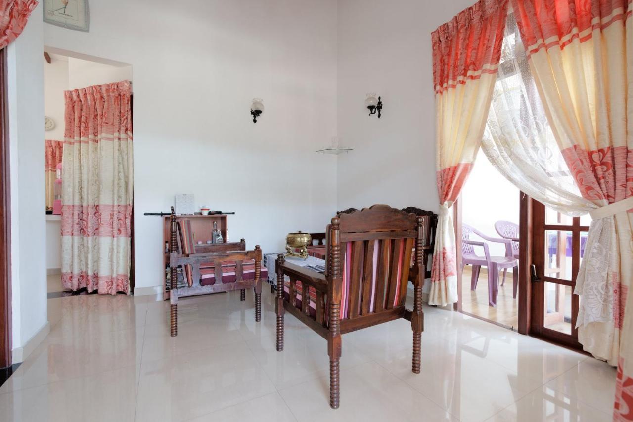Kandyan White Holiday Homes Extérieur photo